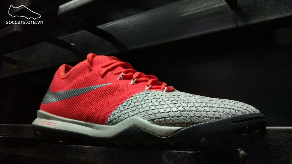 nike hypervenom phantom tf